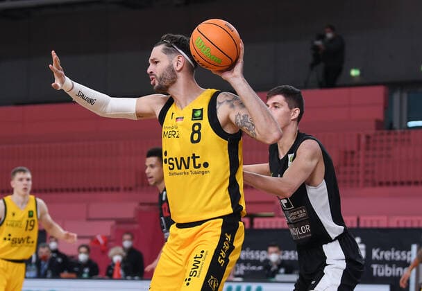 Basketball 2 Bundesliga 2020 2021 11 Matchday 12 12 2020 Tigers Tuebingen Artland Dragons Enosch Wolf li, Tigers