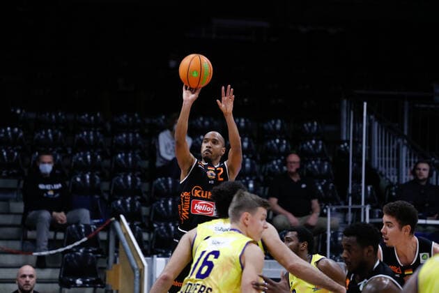 Chris Frazier wiha Panthers Schwenningen, 02 Phoenix Hagen vs wiha Panthers Schwenningen, Basketball, 2 Bundesliga, 11 Matchday, 2020 2021, 12 12 2020, Phoenix Hagen vs wiha Panthers Schwenningen, Basketball, 2 Bundesliga, 11 Matchday, 2020 2021, 12 12 2020 Hagen Copyright: xJulianxMeusel Eibner-Pressefotox EP_JML