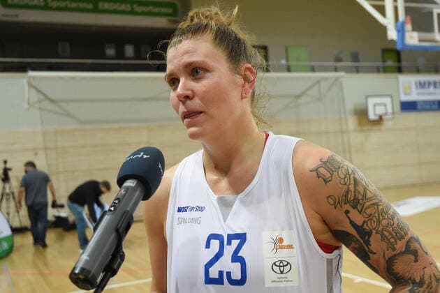 Halle, Germany 12 December 2020 1 BBL Women 2020 2021 Gisa Lions SV Halle vs Xcyde Angels Noerdlingen Klaudia Grudzien Halle Interview with MDR Erdgas Sportarena Sachsen Anhalt Copyright: xFotostandx xxBallaschx