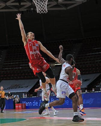 13 12 2020, BBL, FC Bayern Basketball vs. Giessen 46ers, Audi Dome Munich, Basketball, Sport, in the picture Robin Amaize FCB Basketball vs Stark Giessen 46ers