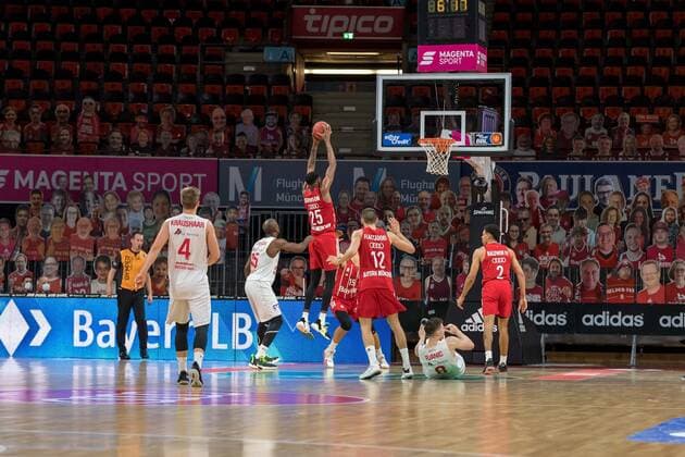 Basketball, BBL, 20201213, FC Bayern Munich Giessen 46ers In picture JaJuan JOHNSON FC Bayern Munich, 25 Rebound Munich Audi Dome Bayern Germany Copyright: Passion2Press.dex xMarkusxFischerx