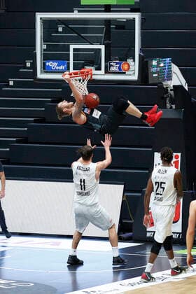 BBL easyCredit Basketball Bundesliga Season 2020 2021 6 game day on Sunday, 13 December 2020 at the edel optics de Arena in Hamburg Hamburg Towers Ratiopharm Ulm by Dylan Osetkowski Ulm , Maik Kotsar Towers Hamburg Towers Ratiopharm Ulm