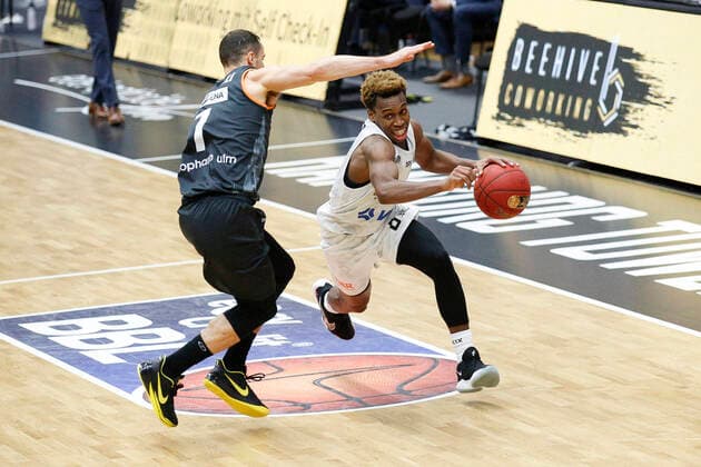 BBL easyCredit Basketball Bundesliga Season 2020 2021 6 game day on Sunday, 13 December 2020 at the edel optics de Arena in Hamburg Hamburg Towers Ratiopharm Ulm by John Petrucelli Ulm , TJ Shorts II Towers Hamburg Towers Ratiopharm Ulm