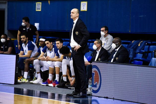 Jurij Zdovc ( entraineur Metropolitans 92 ) - MICHINEAU David ( 6 - Metropolitans 92 ) - BASKET : Metropolitans 92 vs Germani Brescia - Eurocup - 15 12 2020 FedericoPestellini Panoramic 