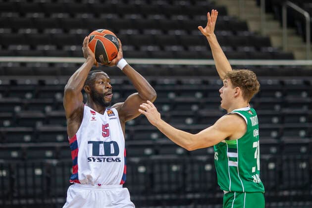 2020-12-15 Kaunas Lithuania. Basketball team Zalgiris Kaunas plays vs Baskonia Vitoria Gasteiz Euroleague game at Zalgiris arena in Kaunas on Tuesday 15 of December 2020. 5TONYE JEKIRI 31ROKAS JOKUBAITIS . Vilnius Lithuania  Copyright: xKarolisxKavolelisx euroleague basketball