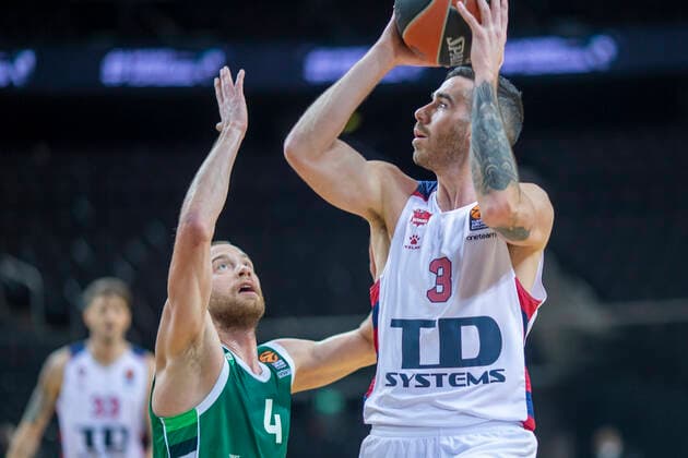 2020-12-15 Kaunas Lithuania. Basketball team Zalgiris Kaunas plays vs Baskonia Vitoria Gasteiz Euroleague game at Zalgiris arena in Kaunas on Tuesday 15 of December 2020. 3LUCA VILDOZA 4LUKAS LEKAVICIUS. Vilnius Lithuania  Copyright: xKarolisxKavolelisx euroleague basketball