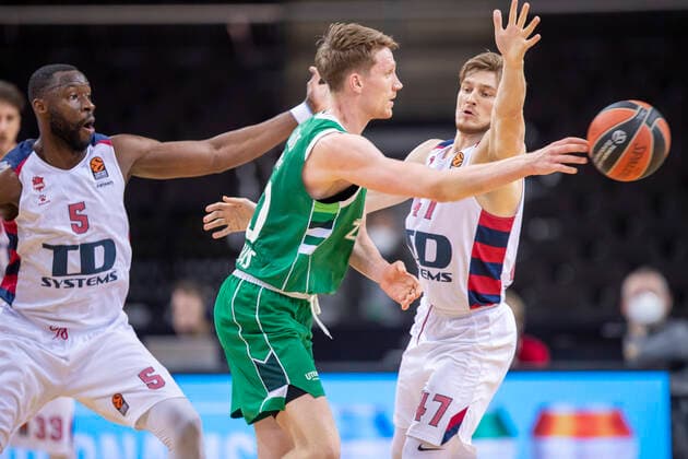 2020-12-15 Kaunas Lithuania. Basketball team Zalgiris Kaunas plays vs Baskonia Vitoria Gasteiz Euroleague game at Zalgiris arena in Kaunas on Tuesday 15 of December 2020. MARIUS GRIGONIS. Kaunas Lithuania  Copyright: xKarolisxKavolelisx euroleague basketball