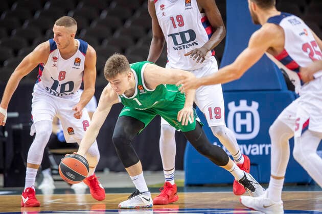 2020-12-15 Kaunas Lithuania. Basketball team Zalgiris Kaunas plays vs Baskonia Vitoria Gasteiz Euroleague game at Zalgiris arena in Kaunas on Tuesday 15 of December 2020. MAREK BLAZEVIC. Kaunas Lithuania  Copyright: xKarolisxKavolelisx euroleague basketball