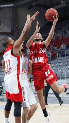 Germany, Bamberg, Brose Arena, 16 12 2020, emspor, emonline, despor, deonline, Brose Bamberg vs s Oliver Wuerzburg, Basketball, BBL picture v li Devon Hall Brose Bamberg , Michele Vitali Brose Bamberg and Cameron Hunt s Oliver Wuerzburg Copyright: HMBxMedia xHeikoxBecker