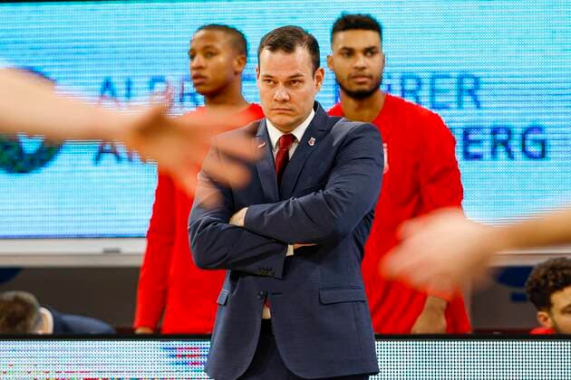 Head coach Johan Roijakkers Brose Bamberg Brose Bamberg s oliver Würzburg Wuerzburg easyCredit BBL Basketball Bundesliga Basketball Season 2020 21 4 Matchday, 16 12 2020 Bamberg, Brose Arena Copyright: DanielxLöb