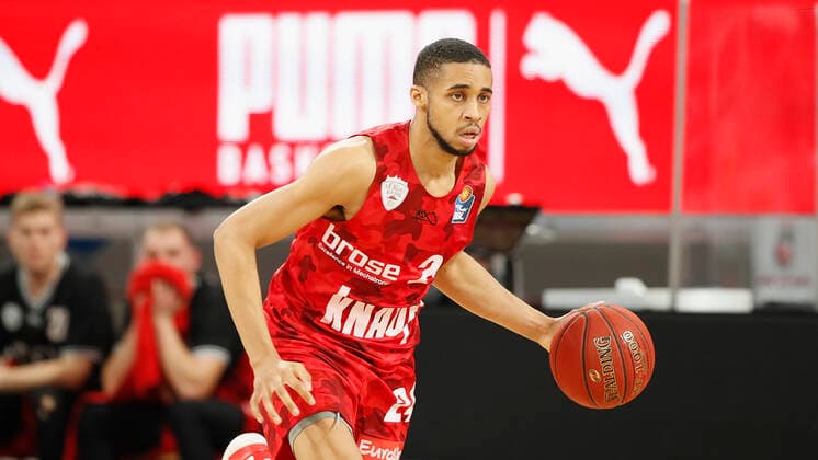 Germany, Bamberg, Brose Arena, 16 12 2020, emspor, emonline, despor, deonline, Brose Bamberg vs s Oliver Wuerzburg, Basketball, BBL picture v li Cameron Hunt s Oliver Wuerzburg Copyright: HMBxMedia xHeikoxBecker