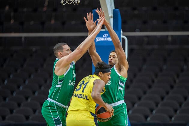 2020-12-17 Kaunas Lithuania. Basketball team Zalgiris Kaunas plays vs Fenerbahce Istanbul Euroleague game at Zalgiris arena in Kaunas on Thursday 17 of December 2020. 31 JARELL EDDIE, PAULIUS JANKUNAS, AUGUSTINE RUBIT. Kaunas Lithuania  Copyright: xKarolisxKavolelisx euroleague basketball