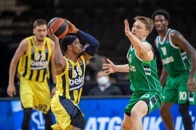 2020-12-17 Kaunas Lithuania. Basketball team Zalgiris Kaunas plays vs Fenerbahce Istanbul Euroleague game at Zalgiris arena in Kaunas on Thursday 17 of December 2020. 35 ALI MUHAMMED, MARIUS GRIGONIS. Kaunas Lithuania  Copyright: xKarolisxKavolelisx euroleague basketball