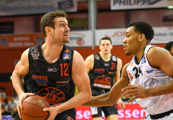 7 matchday, Basketball Bundesliga, Basketball season 2020 2021, Germany, easyCredit BBL, Germany, Giessen 46ers, giessen black, men, Jobstairs GIESSEN 46ers NINERS Chemnitz, men, Chemnitz white