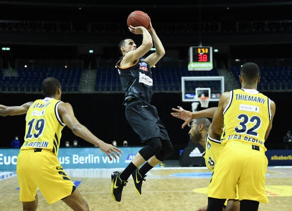 Basketball Berlin 19 12 2020 Season 2020 2021 easyCredit BBL 1 Bundesliga BBL Alba Berlin vs ratiopharm Ulm vl Louis Olinde 19 ALB , John Petrucelli 7 Ulm , Jayson Granger 33 ALB and Johannes Thiemann 32 ALB