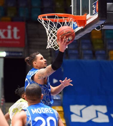 19 12 2020, xhbx, Basketball BBL Bundesliga, Frankfurt Skyliners medi Bayreuth emspor, v l Michael Kessens Fraport Skyliners Frankfurt DFL DFB REGULATES PROHIBIT ANY USE OF PHOTOGRAPHS as IMAGE SEQUENCES and or QUASI VIDEO Frankfurt am Main