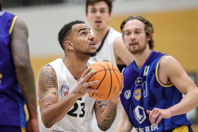 ART Giants Duesseldorf vs EN Baskats Schwelm, 19 11 2020 Shawn Gulley 23 Dueseldorf Forward ART Giants Duesseldorf vs EN Baskats Schwelm, 19 11 2020 Copyright: xBEAUTIFULxSPORTS KennyxBeelex