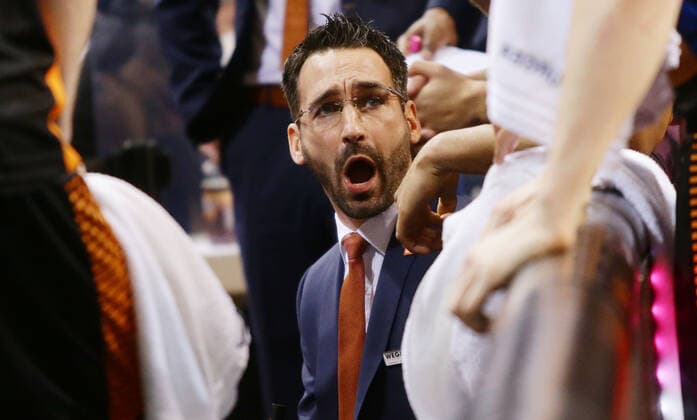 Ludwigsburg , Basketball easyCredit BBL Bundesliga , MHP RIESEN Ludwigsburg vs Rasta Vechta , Thomas Päch trainer vechta