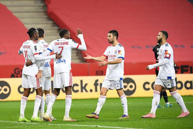 JOIE - FAIR PLAY - 10 Memphis DEPAY (ol) - 14 LEO DUBOIS (OL) FOOTBALL : Nice vs Lyon - Ligue 1 Uber Eats - 19 12 2020 FEP Panoramic 