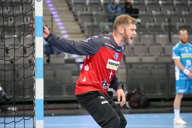 19 12 20 TVB Stuttgart THW Kiel Germany, Stuttgart, 19 12 2020, handball, DKB Bundesliga, season 2020 2021, TVB Stuttgart THW Kiel Johannes Bitter TVB Stuttgart