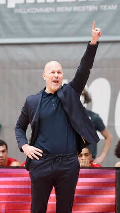 Germany, Wuerzburg, s Oliver Arena, 20 12 2020, emspor, emonline, despor, deonline, s Oliver Wuerzburg vs SYNTAINICS MBC, Basketball, BBL picture v li Headcoach Denis Wucherer s Oliver Wuerzburg Copyright: HMBxMedia xHeikoxBecker