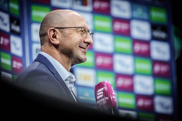 easyCredit BBL 7 Matchday EWE Baskets FC Bayern Basketball Basketball Oldenburg 20 12 2020 Season 2020 2021 easyCredit BBL 7 Matchday EWE Baskets FC Bayern Munich Basketball Head Coach, Mladen DrijenÄiÄ‡, EWE Baskets Oldenburg editorial use only commercial use only by arrangement with the photographer Oldenburg Germany
