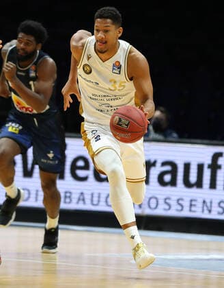 Löwen Braunschweig vs Crailsheim, BBL Braunschweig, 20 12 2020, BASKETBALL easyCredit BBL Basketball Bundesliga, Löwen Braunschweig vs HAKRO Merlins Crailsheim, 2020 season 21 Karim Jallow Löwen Braunschweig Braunschweig.