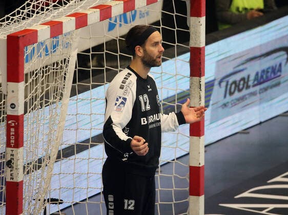 20 12 20 Frisch Auf Göppingen MT Melsungen Germany, Göppingen, 20 12 2020, Handball, Liqui Moly HBL Bundesliga, Frisch Auf Göppingen MT Melsungen Silvio Heinevetter MT Melsungen