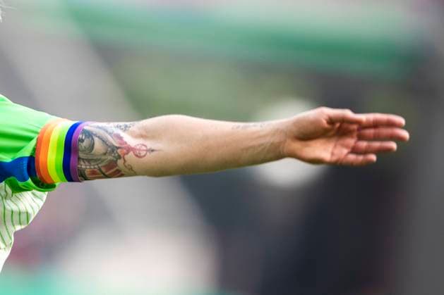 Koeln, Germany 19 May 2018 final DFB Pokal women 17 18 VfL Wolfsburg vs Bayern Muenchen Nilla Fischer VFL Wolfsburg feature icon symbol photo characteristic detail final DFB Pokal women 17 18 VfL Wolfsburg vs Bayern Muenchen mell
