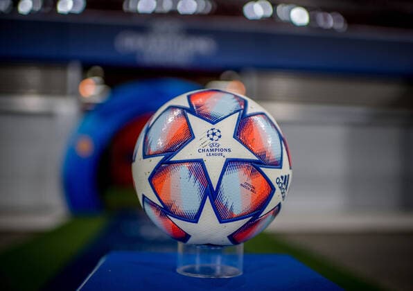 The Official Ball of the UEFA Champions League 8 December 2020 Leipzig, Red Bull Arena Football UEFA Champions League, Matchday 6 RB Leipzig Manchester United 3 2 RB Leipzig Manchester United