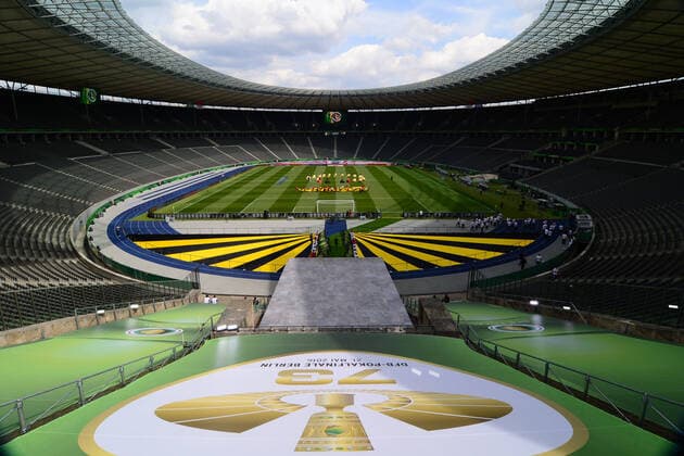 Berlin, Germany 21 May 2016 DFB Pokal Final 15 16 Bayern Muenchen vs Bor Dortmund The Olympiastadion before the kickoff of the cup final feature icon symbol photo characteristic detail DFB Pokal Final 15 16 Bayern Muenchen vs Bor Dortmund lue