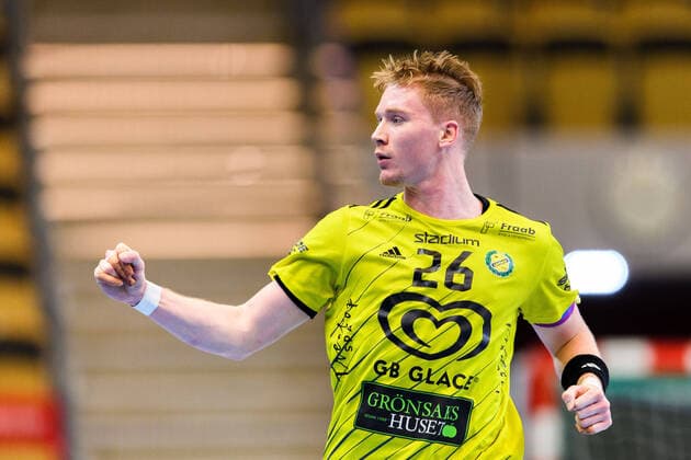 201226 Sävehofs Jonathan Edvardsson cheers during the handball match in the Handball League between Sävehof and Kristianstad on December 26, 2020 in Partille,  Copyright: MATHIASxBERGELD BB201226MB005
