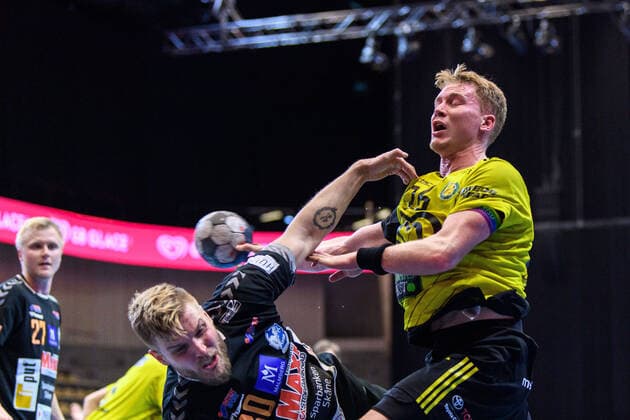 201226 Kristianstads Anton HalÃ n and Sävehofs Jonathan Edvardsson during the handball match in the Handball League between Sävehof and Kristianstad on 26 December 2020 in Partille,  Copyright: MATHIASxBERGELD BB201226MB015