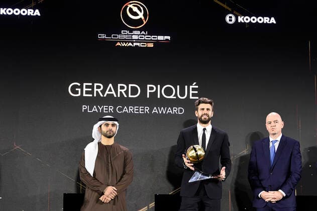 Foto Fabio Ferrari - LaPresse 27 Dicembre 2020 Dubai ( Emirati Arabi ) Dubai Globe Soccer Award 2020 - Dodicesima Edizione. Nella foto: H.H. Sheikh Hamdan Bin Mohammed Bin Rashid ALMaktoum, Gerard Pique (Player Career) photo Fabio Ferrari - LaPresse December 27, 20720 Dubai (Unated Arab Emirate) Sport Dubai Globe Soccer Award 2020 - 12th Edition. In the pic: H.H. Sheikh Hamdan Bin Mohammed Bin Rashid ALMaktoum, Gerard Pique (Player Career)  Copyright: xFabioxFerrari LaPressex