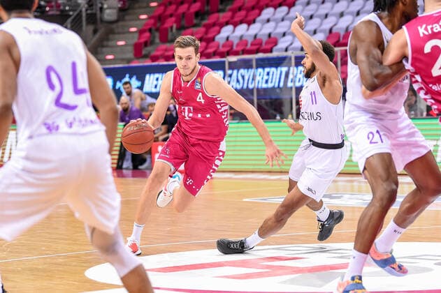 easyCredit BBL, Telekom Baskets Bonn vs BG Goettingen, 27 12 2020 Strahinja Micovic Telekom Baskets Bonn 4 , easyCredit BBL, Telekom Baskets Bonn vs BG Goettingen on 27 12 2020 at Telekom Dome Bonn, Bonn Nordrhein Westfalen Copyright: xBEAUTIFULxSPORTS Mueller-Laschetx
