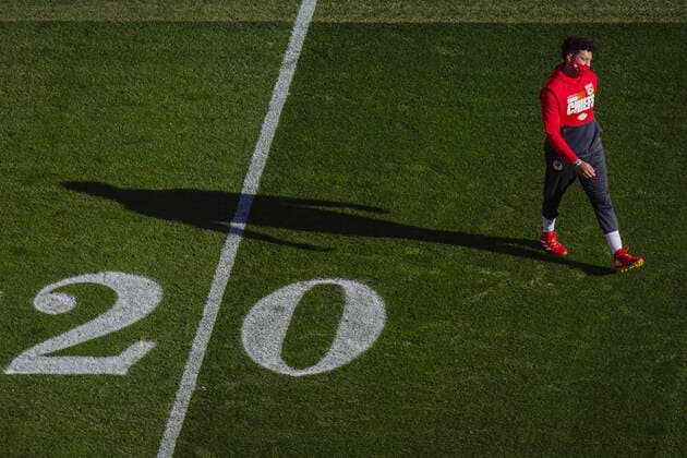 Kansas City Chiefs quarterback Patrick Mahomes (15) takes the field before the game against the Atlanta Falcons at Arrowhead Stadium in Kansas City on Sunday, December 27, 2020.  KCP20201227102 KYLExRIVAS