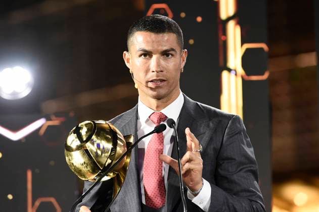 Foto Fabio Ferrari - LaPresse 27 Dicembre 2020 Dubai ( Emirati Arabi ) Dubai Globe Soccer Award 2020 - Dodicesima Edizione. Nella foto: Best Agent of the century, Jorge Mendes, takes the award Cristiano Ronaldo photo Fabio Ferrari - LaPresse December 27, 20720 Dubai (Unated Arab Emirate) Sport Dubai Globe Soccer Award 2020 - 12th Edition. In the pic: Best Agent of the century,Jorge Mendes, takes the award Cristiano Ronaldo  Copyright: xFabioxFerrari LaPressex