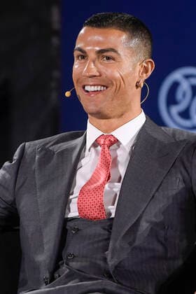 Foto Fabio Ferrari - LaPresse 27 Dicembre 2020 Dubai ( Emirati Arabi ) 15ma edizione di Dubai International Sports Conference - Globe Soccer Award 2020 Nella foto:Cristiano Ronaldo photo Fabio Ferrari LaPresse December 27, 2020 Dubai (Unated Arab Emirate) Sport 15th edition of the Dubai International Sports Conference - - Globe Soccer Award 2019 In the pic: Cristiano Ronaldo  Copyright: xLaPresse xFabioxFerrarix