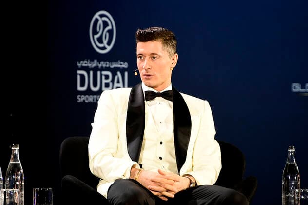 Foto Fabio Ferrari - LaPresse 27 Dicembre 2020 Dubai ( Emirati Arabi ) 15ma edizione di Dubai International Sports Conference - Globe Soccer Award 2020 Nella foto:Robert Lewandowski photo Fabio Ferrari LaPresse December 27, 2020 Dubai (Unated Arab Emirate) Sport 15th edition of the Dubai International Sports Conference - - Globe Soccer Award 2019 In the pic:Robert Lewandowski  Copyright: xFabioxFerrari LaPressex