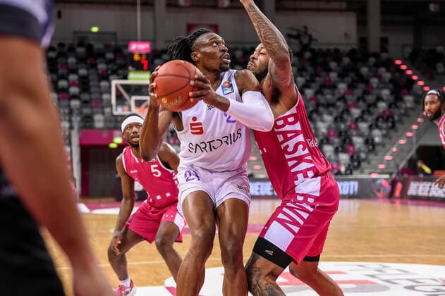 easyCredit BBL, Telekom Baskets Bonn vs BG Goettingen, 27 12 2020 Ron Jackson Jr BG Goettingen 21 , easyCredit BBL, Telekom Baskets Bonn vs BG Goettingen on 27 12 2020 at Telekom Dome Bonn, Bonn Nordrhein Westfalen Copyright: xBEAUTIFULxSPORTS Mueller-Laschetx