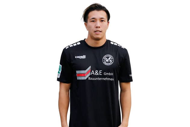 Straelen, Germany 20 December 2020 Regionalliga West 2020 2021 SV Straelen team photo goalkeeper Keisuke Ishibashi SV Straelen Stadion an der Roemerstrasse Nordrhein Westfalen Copyright: xFotostandx xvanxderxVeldenx