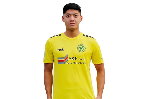 Straelen, Germany 20 December 2020 Regionalliga West 2020 2021 SV Straelen team photo Duc Anh Nguyen Nhu SV Straelen Stadion an der Roemerstrasse North Rhine Westphalia. Copyright: xFotostandx xvanxderxVeldenx