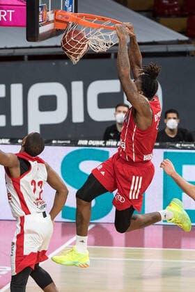 Basketball, BBL, 20201227, FC Bayern Munich brose Bamberg In the picture Jalen REYNOLDS FC Bayern Munich, 8 basket Dunging Dunk Munich Audi Dome Bayern Germany Copyright: Passion2Press.dex xMarkusxFischerx