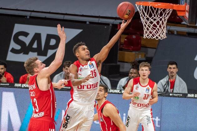 Kenneth Ogbe 25 Brose Bamberg , FC Bayern Basketball vs Brose Bamberg, BBL, 27 12 2020 Munich Bavaria Germany Copyright: xkolbert-press UlrichxGamelx