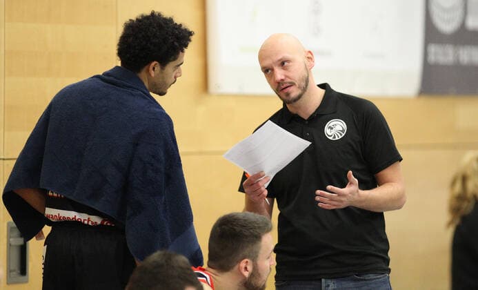 ProB BARMER 2 Basketball Bundesliga, 11 Matchday, ETV Hamburg Itzehoe Eagles 79 90 Itzehoe Co Trainer Timo Völkerink r Eimsbüttel Hamburg