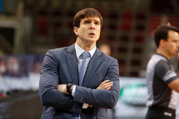 BBL easyCredit Basketball Bundesliga season 2020 2021 10 matchday on Tuesday, December 29, 2020 at the MHPArena in Ludwigsburg MHP RIESEN Ludwigsburg Hamburg Towers head coach Pedro Calles Towers MHP RIESEN Ludwigsburg Hamburg Towers
