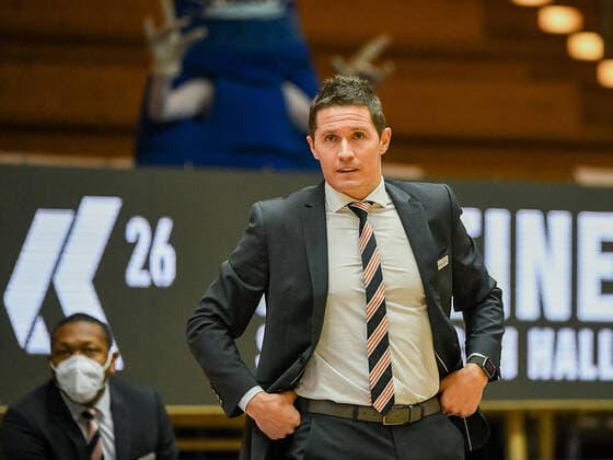 Jamuni McNeace HAKRO Merlins Crailsheim at the basket against Isaiah Wilkins Ratiopharm Ulm , GER, HAKRO Merlins Crailsheim vs Ratiopharm Ulm, 29 12 2020, 10 Spieltag easycredit Basketball Bundesliga, Spielzeit 2020 2021 GER, HAKRO Merlins Crailsheim vs Ratiopharm Ulm, 29 12 2020, 10 Spieltag easycredit Basketball Bundesliga, Spielzeit 2020 2021 Crailsheim Copyright: xEibnerxPressefoto MichaelxMemmlex EP_MMR