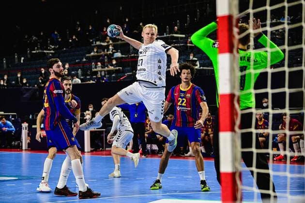 Handball EHF Final4 Final THW Kiel FC Barcelona on 29 12 2020 at the Lanxess Arena in Cologne Patrick Wiencek Kiel xMNx