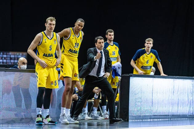 Basketball Berlin 29 12 2020 Season 2020 2021 Euroleague Regular Season Round 17 Alba Berlin vs Zalgiris Kaunas Israel Gonzalez Alba Berlin, assistant coach as head coach as head coach is out due to illness.