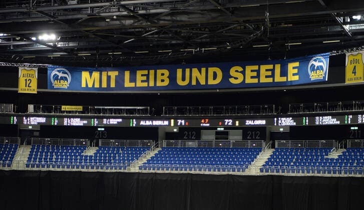 Basketball, men, 2020 2021 season, EuroLeague 17 matchday , Alba Berlin Zalgiris Kaunas, empty stands at Merzedes Benz Arena, 29 12 2020, Copyright: xSebastianxRäppoldx xMatthiasxKox
